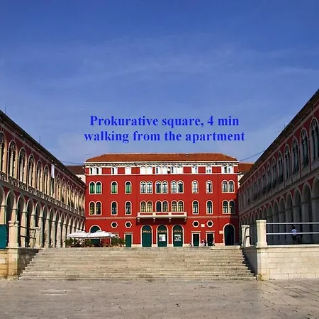 Big 80 M2 With Balcony In The Heart Of Apartamento
