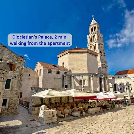 דירה Big 80 M2 With Balcony In The Heart Of *